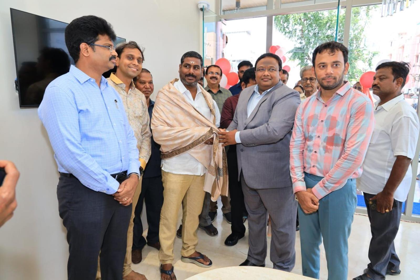Vantara Suites Vellore Esterno foto