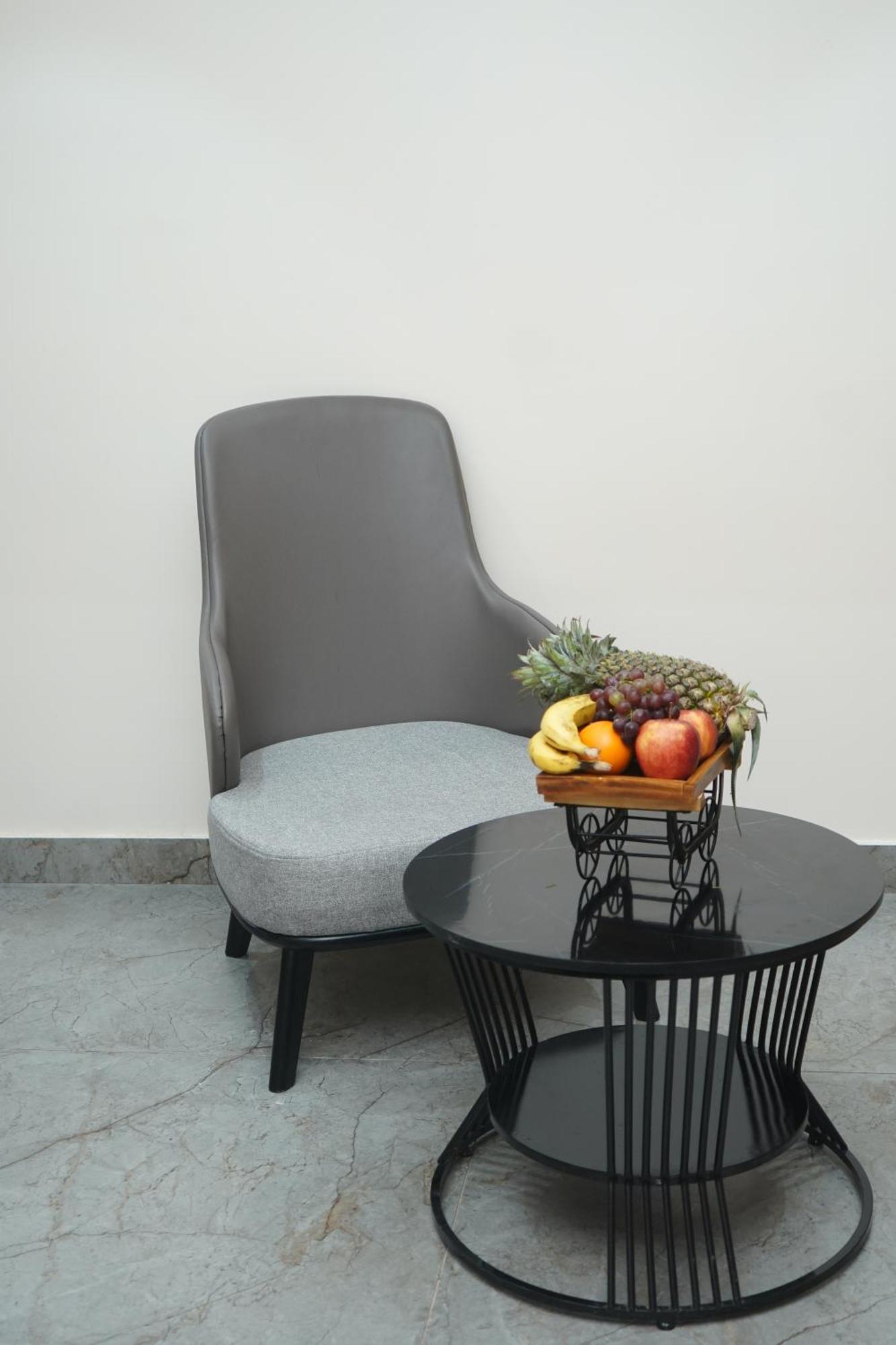 Vantara Suites Vellore Esterno foto